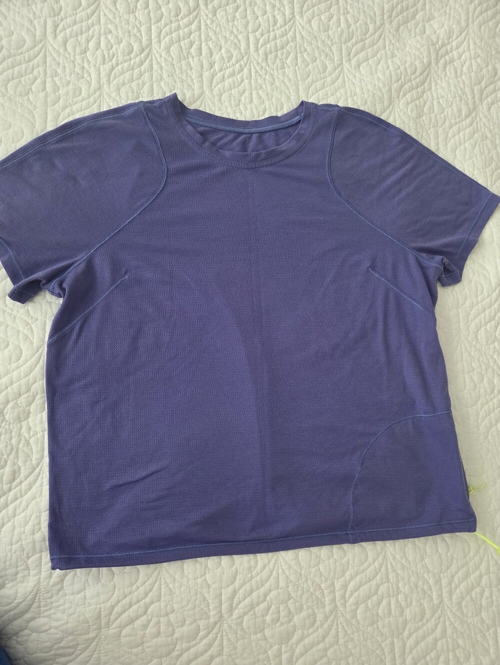 lululemon athletica Violet Short Sleeve Crewneck Top